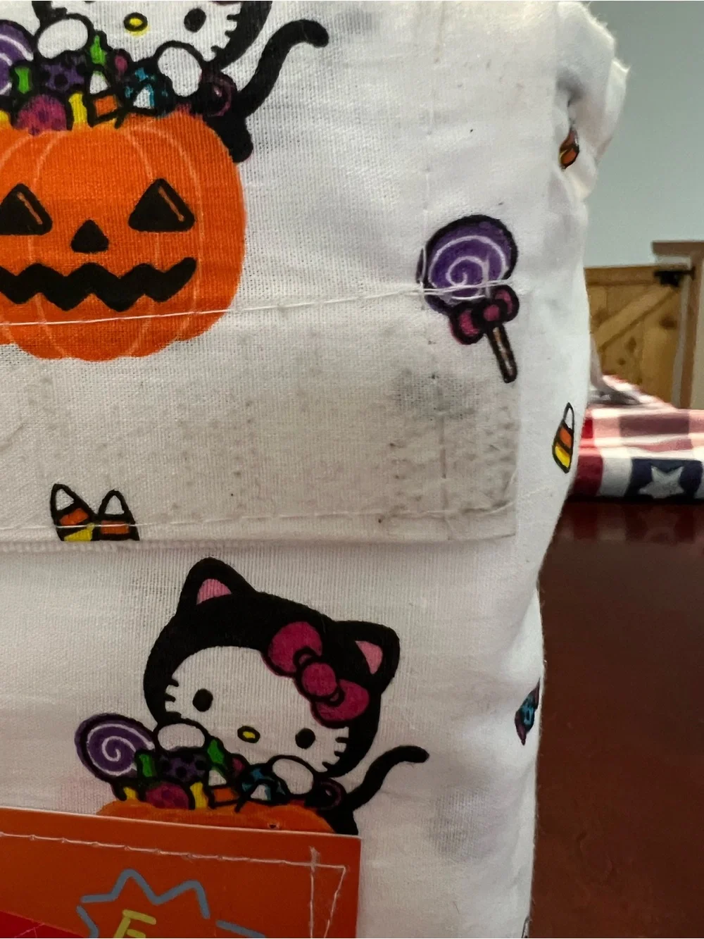 Hello Kitty Halloween Queen Sheet Set - White with Orange & Pink Accents